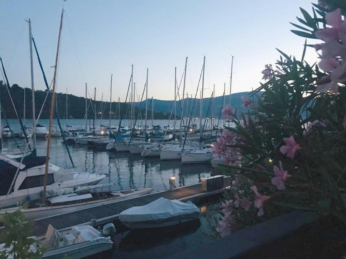 Casa Chia Lago Maggiore Лавено Екстериор снимка